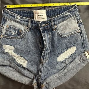 One teaspoon high waisted Jean shorts